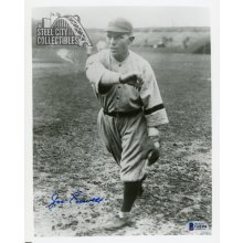 Joe Sewell Autographed Cleveland Indians 8x10 Photo (B&W) - BAS COA