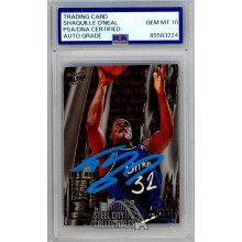 Shaquille O'Neal 1995-96 Fleer Ultra Autograph Card #8 PSA/DNA 10 (Blue)