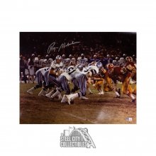 Roger Staubach Autographed Dallas Cowboys 16x20 Photo - BAS