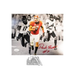 D'Andre Swift Autographed Georgia 8x10 Photo - JSA COA (Horizontal Red Ink)