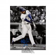 Fernando Tatis Jr Autographed San Diego Padres 16x20 Photo - BAS COA (Vertical)