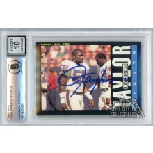 Lawrence Taylor 1985 Topps Autograph Card #124 BAS 10